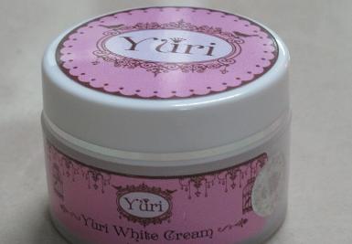 โสมยูริ Yuri White Cream 